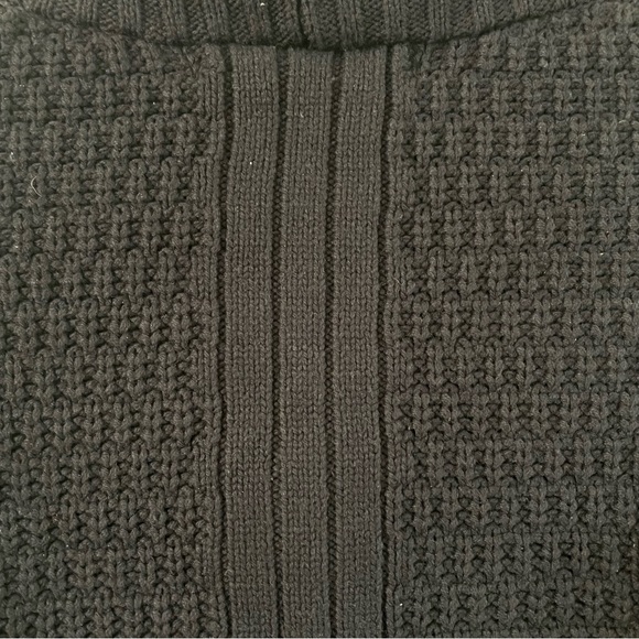 Guess Women’s Button Down Knitted Collared Sweater in Black (Size: XS) - Picture 7 of 10